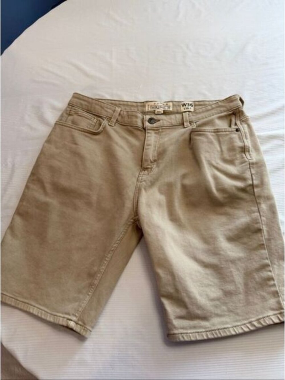 Fat Face Men’s Tan Denim Shorts Size 36 Length 10.5”